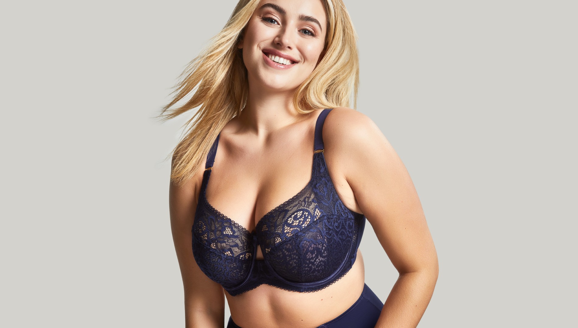 バストを高く見せる効果